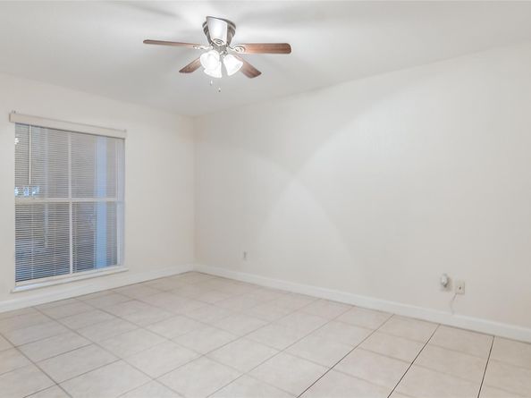 875 Riverside Dr 717, Coral Springs FL 33071