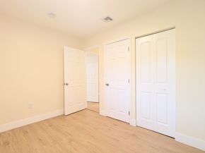 541 N 68th Way, Hollywood FL 33024