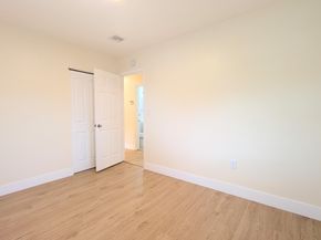541 N 68th Way, Hollywood FL 33024