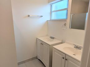 541 N 68th Way, Hollywood FL 33024