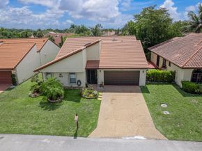 7040 Golf Pointe Circle, Tamarac FL 33321