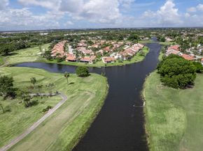 7040 Golf Pointe Circle, Tamarac FL 33321