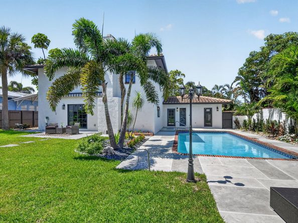 308 Greymon Drive, West Palm Beach FL 33405