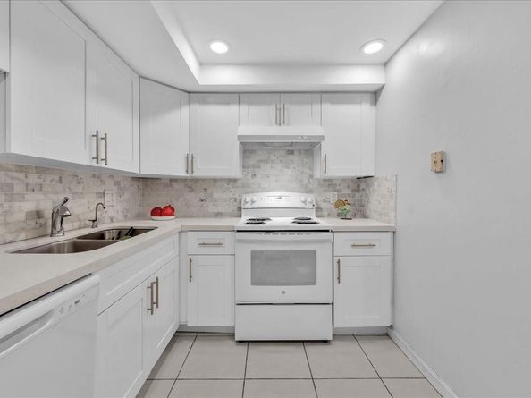 3909 N Ocean Boulevard 113, Fort Lauderdale FL 33308