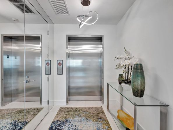 3730 N Ocean Drive 12c, Singer Island FL 33404
