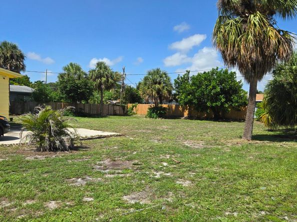 239 NE 18th Avenue, Pompano Beach FL 33060