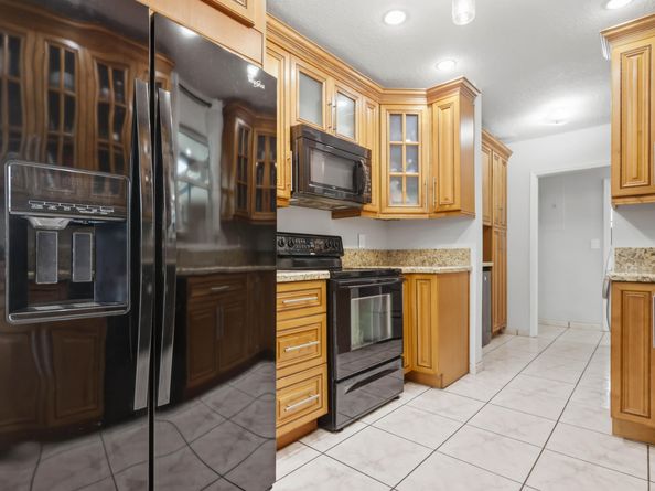 6448 Custer Street, Hollywood FL 33024