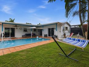 6448 Custer Street, Hollywood FL 33024