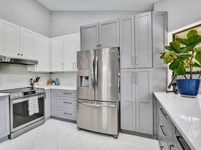 54 Cedar Circle, Boynton Beach FL 33436
