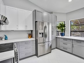 54 Cedar Circle, Boynton Beach FL 33436