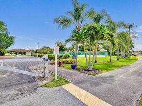 54 Cedar Circle, Boynton Beach FL 33436