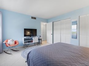3581 S Ocean Boulevard Apt 4e, South Palm Beach FL 33480