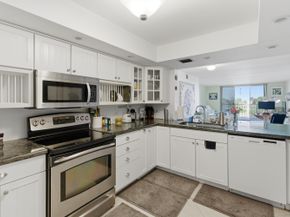 3581 S Ocean Boulevard Apt 4e, South Palm Beach FL 33480
