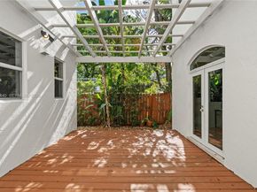 4065 Battersea Road, Miami FL 33133