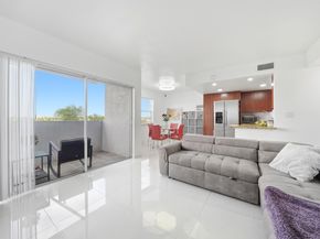 1221 SW 122nd Avenue 401, Miami FL 33184