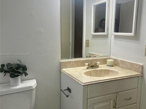 8103 Camino Real 407 407, Miami FL 33143