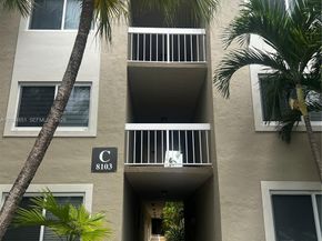 8103 Camino Real 407 407, Miami FL 33143