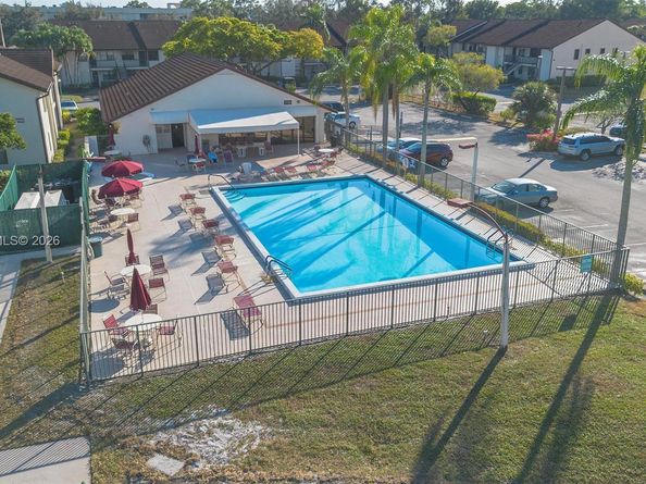7690 Tahiti Lane 202, Lake Worth FL 33467