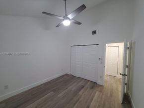 Undisclosed Address #A11974842, North Lauderdale FL 33068
