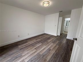 Undisclosed Address #A11974842, North Lauderdale FL 33068