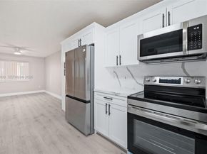 7641 Granville Drive 209, Tamarac FL 33321