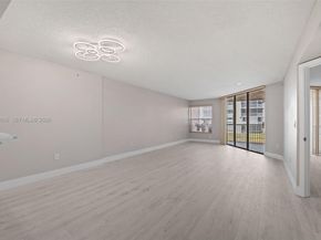 7641 Granville Drive 209, Tamarac FL 33321
