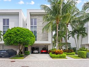 1811 NW 42nd Drive, Boca Raton FL 33431