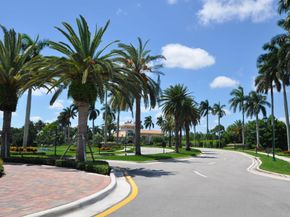 5723 Hamilton Way, Boca Raton FL 33496