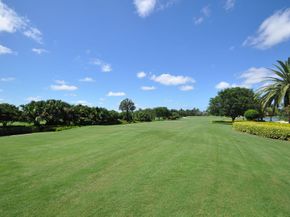 5723 Hamilton Way, Boca Raton FL 33496