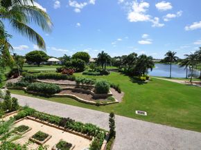 5723 Hamilton Way, Boca Raton FL 33496