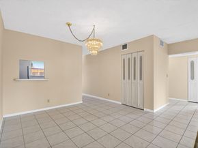 201 Oxford 600, West Palm Beach FL 33417