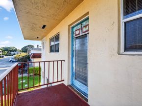 201 Oxford 600, West Palm Beach FL 33417