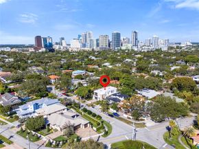 1117 SE 9th Street, Fort Lauderdale FL 33316