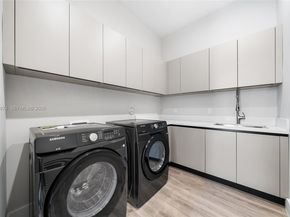 1117 SE 9th Street, Fort Lauderdale FL 33316