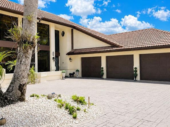 10258 Vestal Manor, Coral Springs FL 33071
