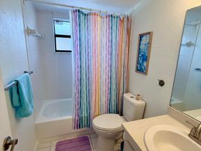 10059 Winding Lake Road 103, Sunrise FL 33351