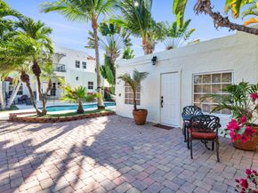 137 Edgewood Drive, West Palm Beach FL 33405