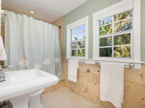 137 Edgewood Drive, West Palm Beach FL 33405