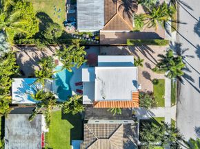 137 Edgewood Drive, West Palm Beach FL 33405