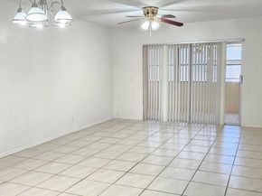 12003 Poinciana Boulevard 204, Royal Palm Beach FL 33411