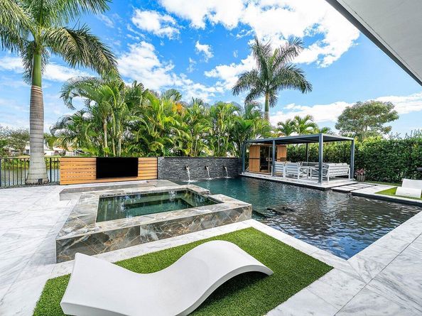 3019 Gin Berry Way, West Palm Beach FL 33401