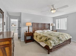 9481 Oak Grove Circle, Davie FL 33328