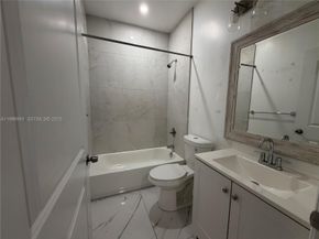 2241 N 62nd Avenue, Hollywood FL 33024