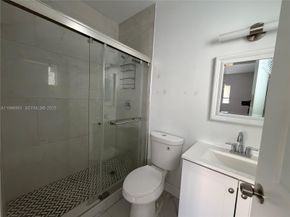 2241 N 62nd Avenue, Hollywood FL 33024