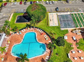 3160 Lake Osborne Dr 107, Lake Worth Beach FL 33461