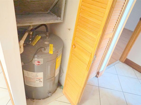 2821 Somerset Dr 203, Lauderdale Lakes FL 33311