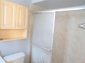 2821 Somerset Dr 203, Lauderdale Lakes FL 33311