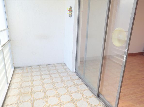 2821 Somerset Dr 203, Lauderdale Lakes FL 33311