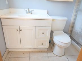 2821 Somerset Dr 203, Lauderdale Lakes FL 33311