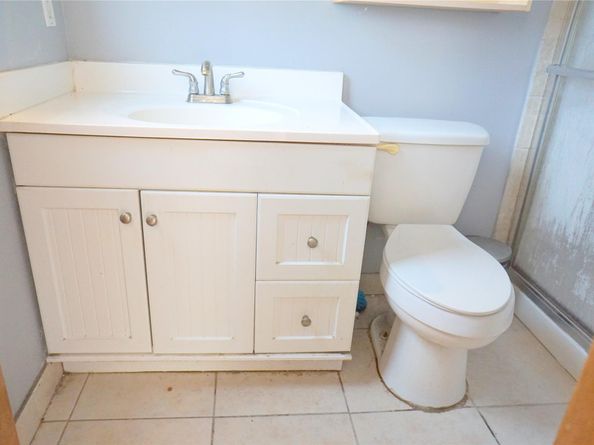 2821 Somerset Dr 203, Lauderdale Lakes FL 33311